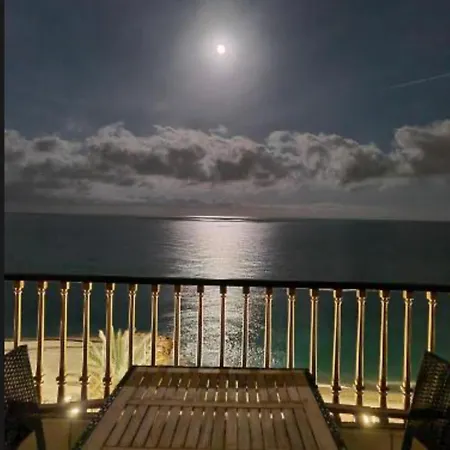 Appartement Avec Vue Sur La Promenade Des Nice